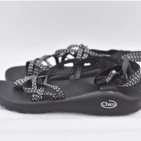 Chaco Women's ZX2 Size 6  Classic Toe Loop Outdoor Sport Sandal Black J106266 - Picture 3 of 5